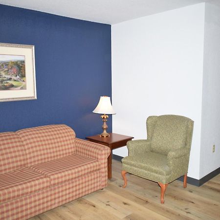 Wingate By Wyndham Youngstown - Austintown 외부 사진