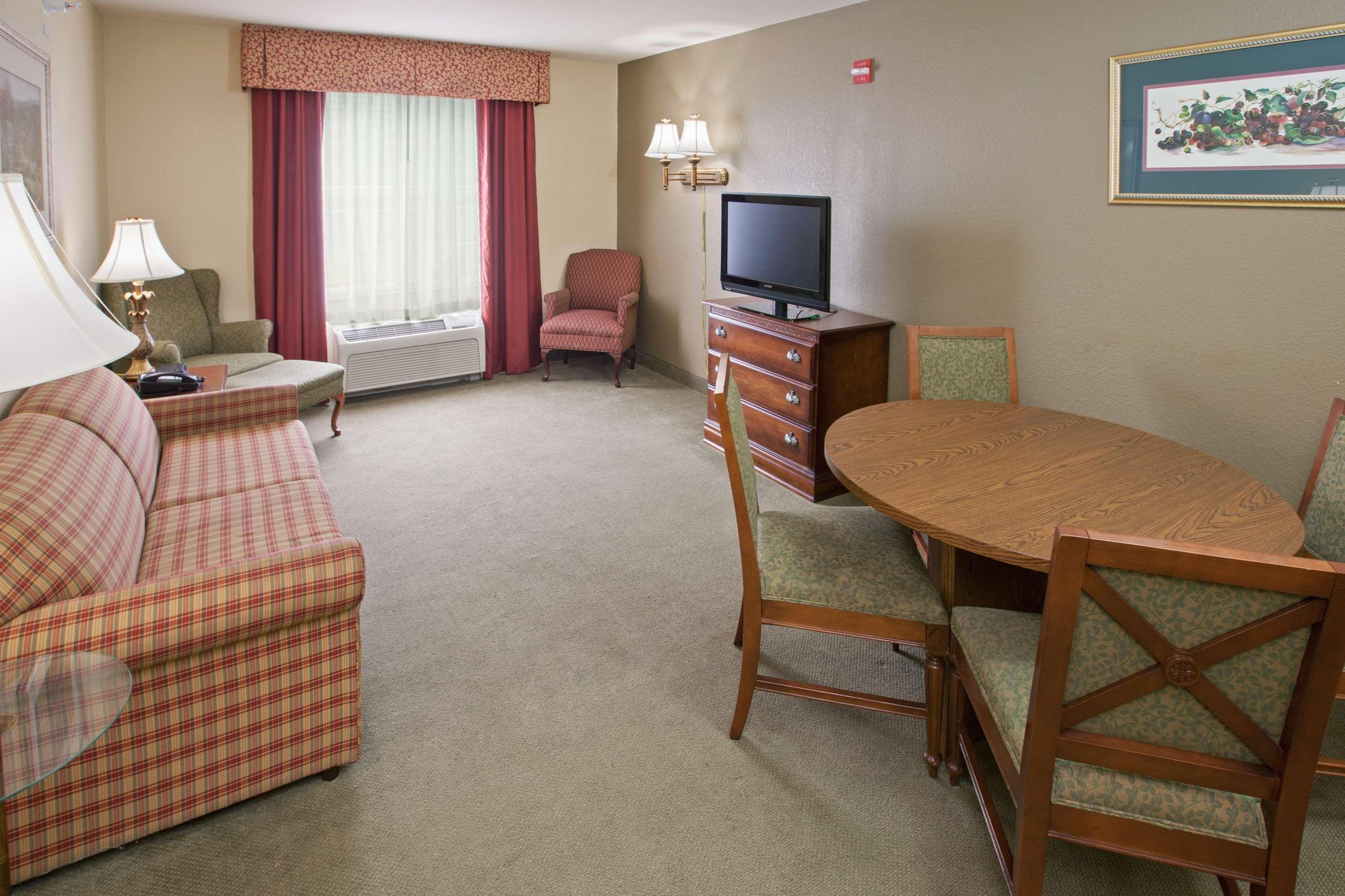 Wingate By Wyndham Youngstown - Austintown 외부 사진