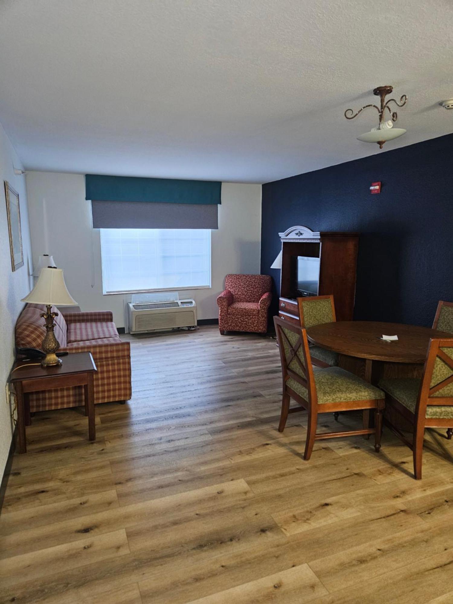 Wingate By Wyndham Youngstown - Austintown 외부 사진