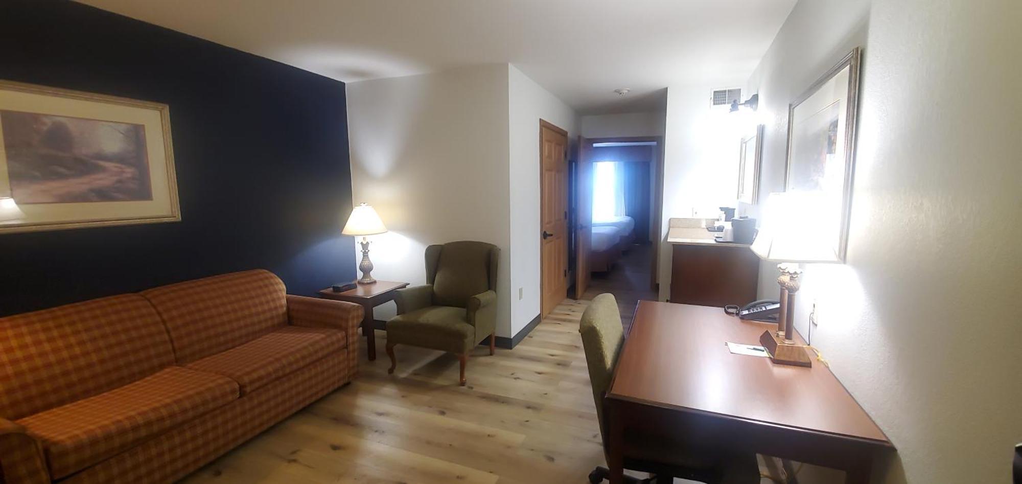 Wingate By Wyndham Youngstown - Austintown 객실 사진